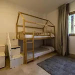 Spacious Family Paradise 아파트