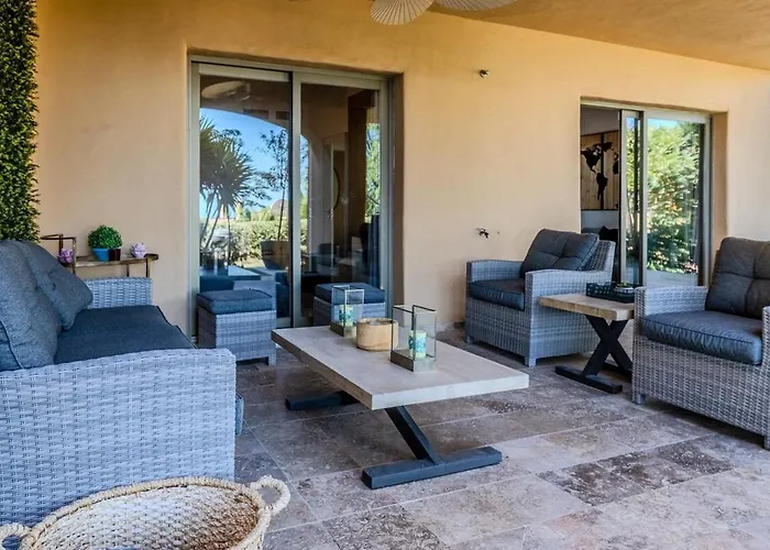 Spacious Family Paradise Estepona